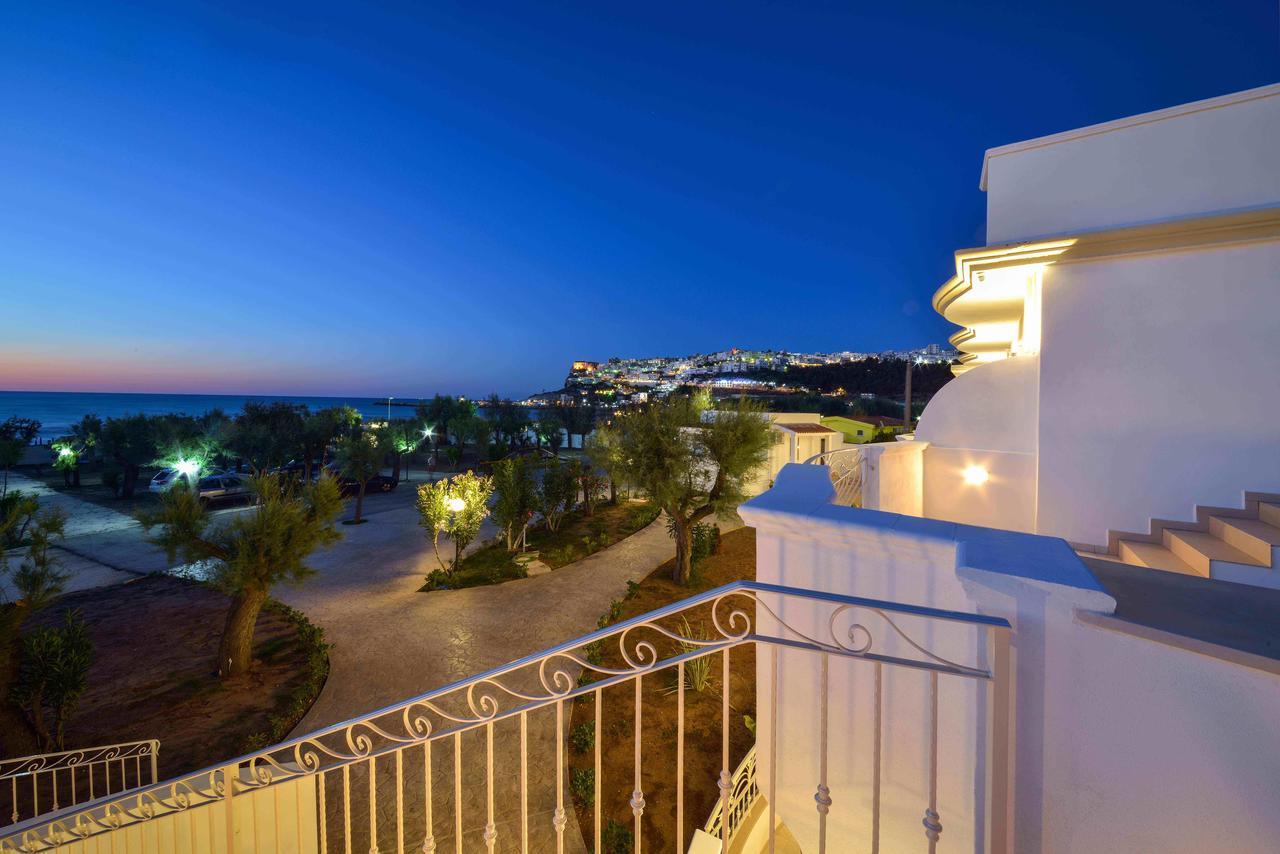 Hotel Corona Beach Peschici Exteriör bild