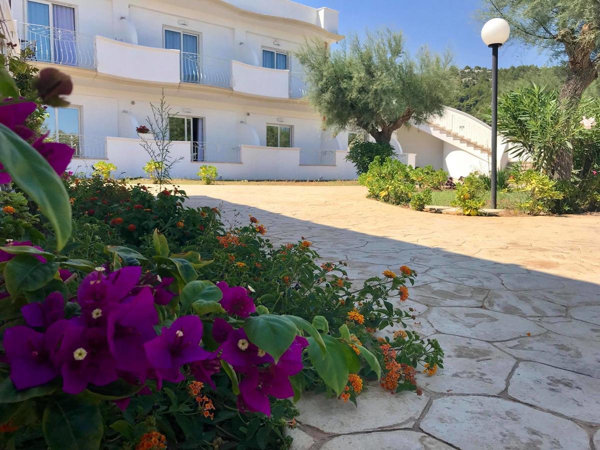 Hotel Corona Beach Peschici Exteriör bild